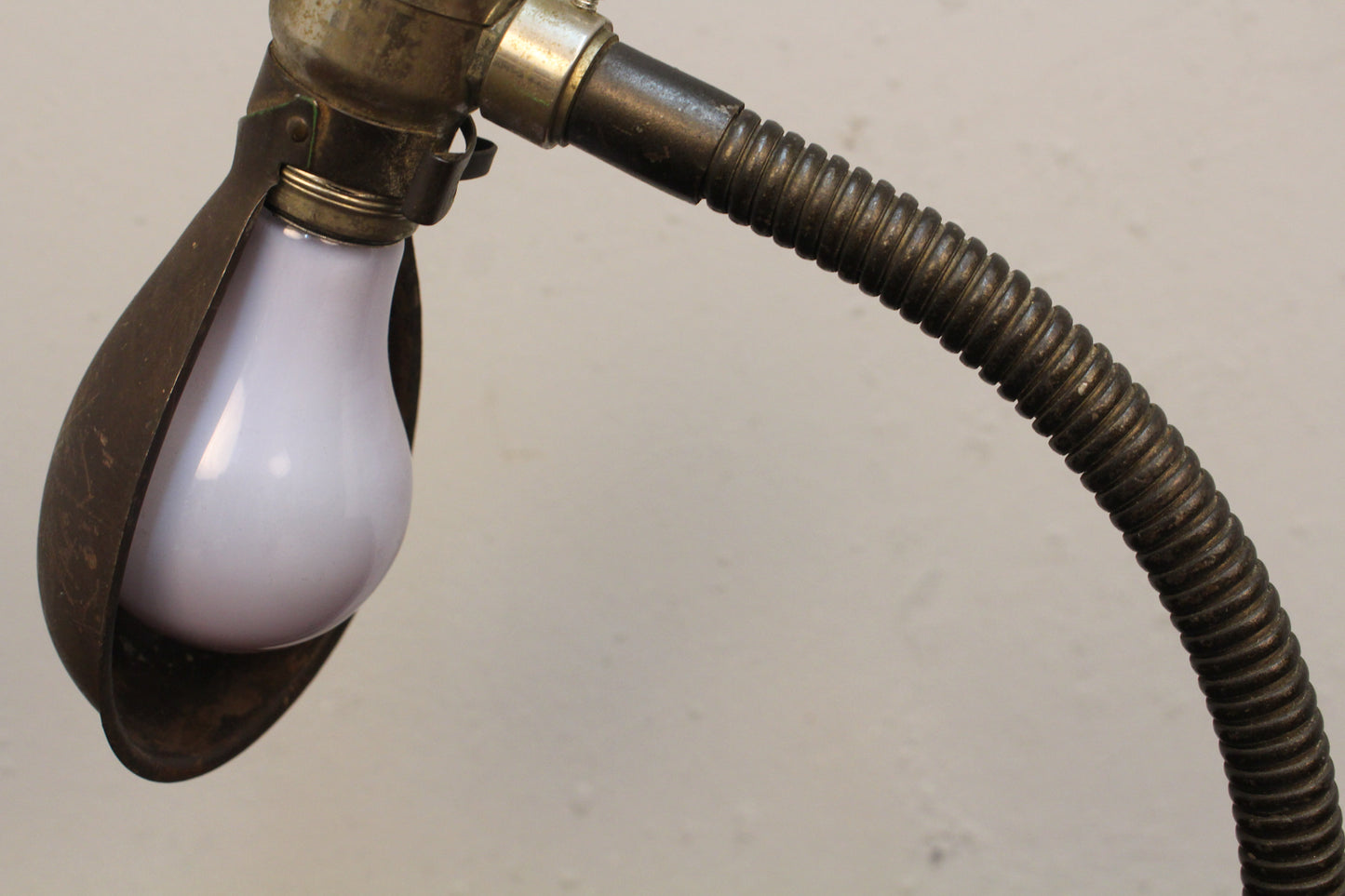 Industrial Deco Gooseneck Lamp