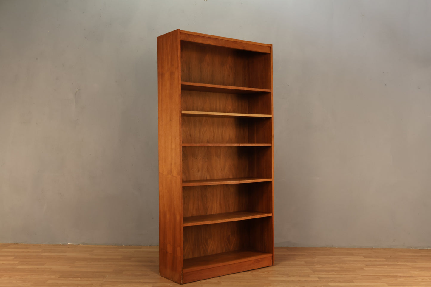 Mid Century Teak 5-Tier Bookshelf