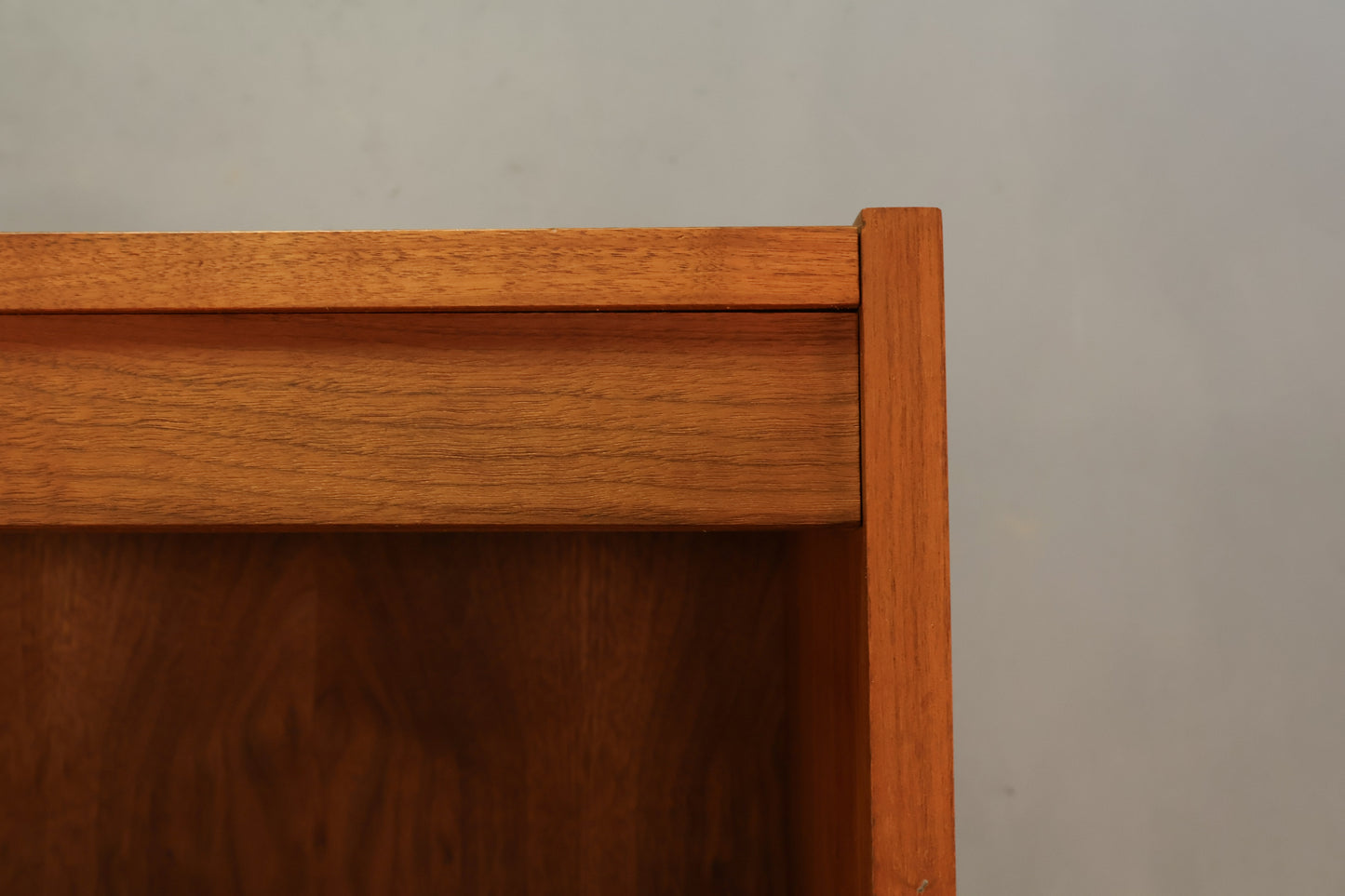 Mid Century Teak 5-Tier Bookshelf