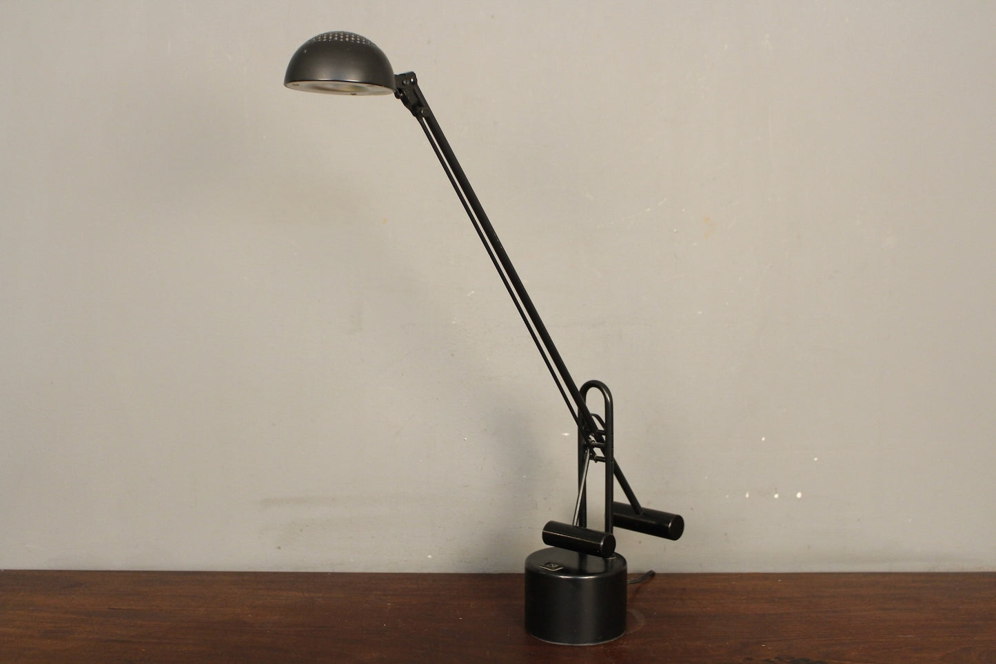 1980s Black Counterbalance Desk Lamp