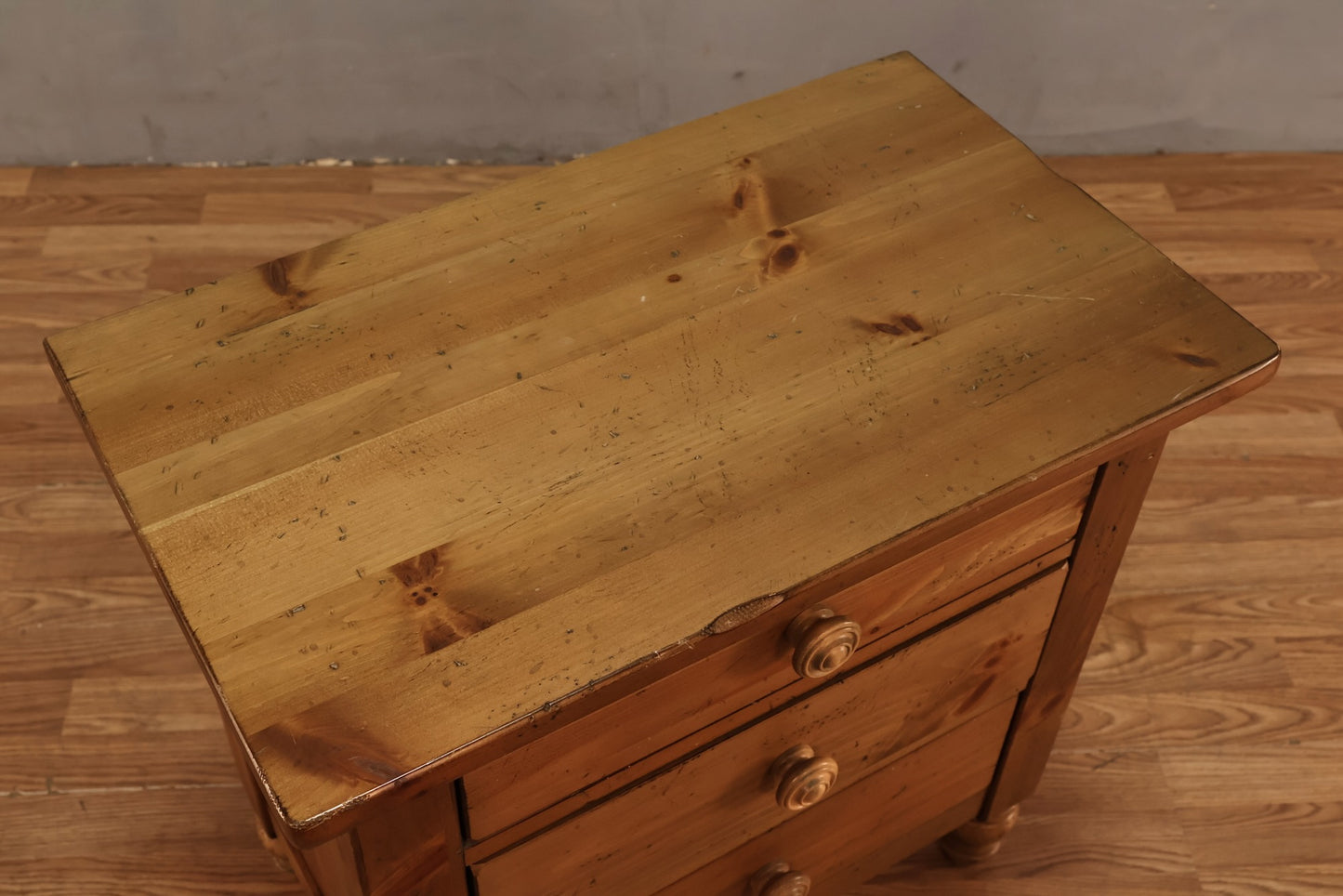 Pine 3-Drawer Nightstand - ONLINE ONLY