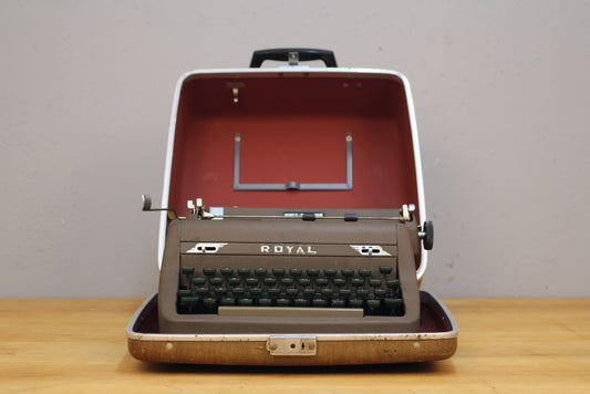 1950s Royal Quiet Deluxe Typewriter