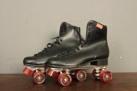 "Chicago" Black Size 11 Roller Skates
