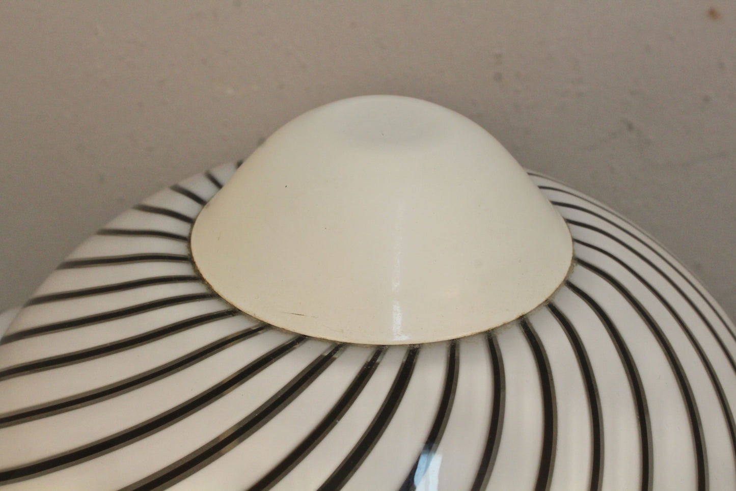 Italian Black & White Mushroom Table Lamp