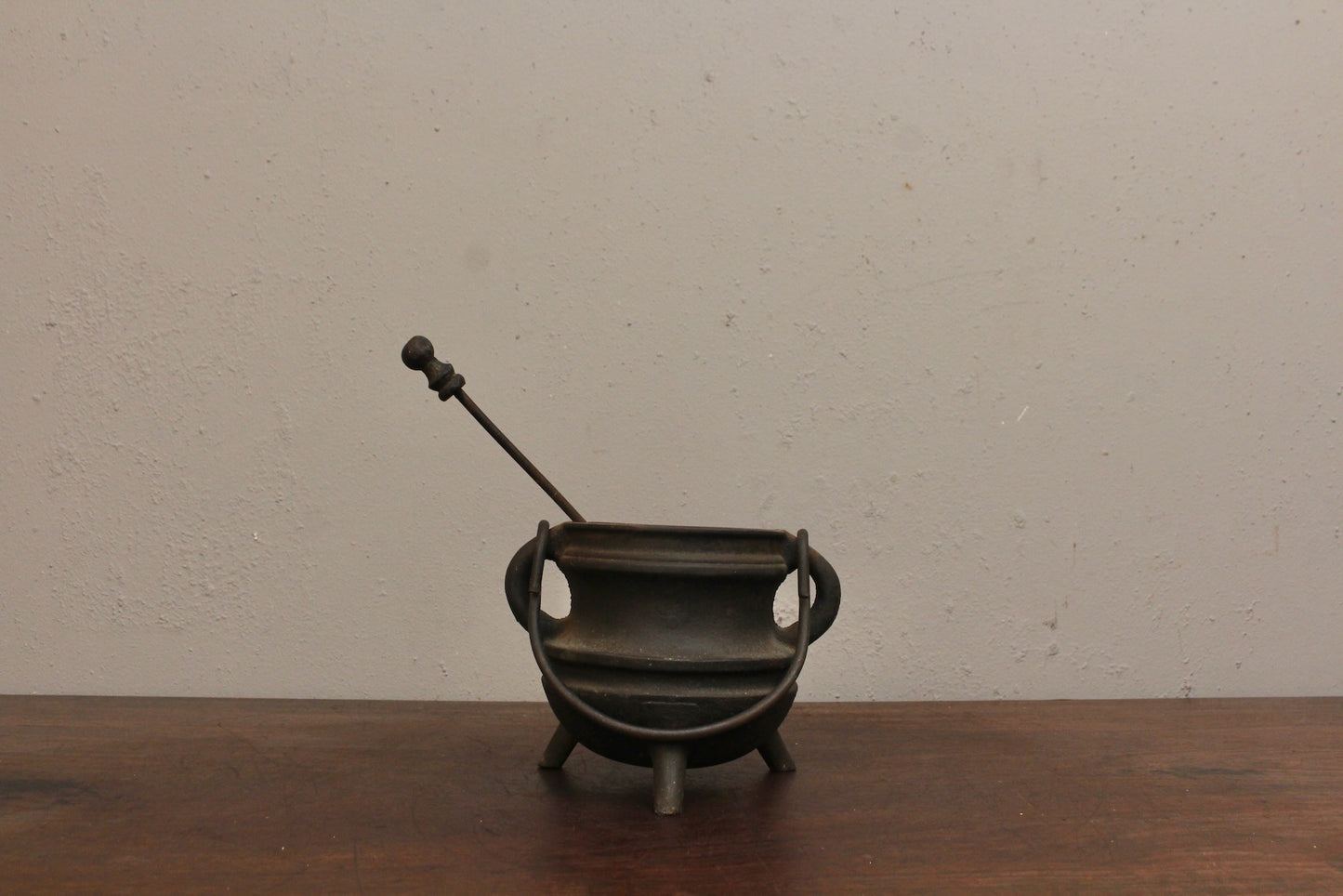Antique Cast Iron Smudge Pot