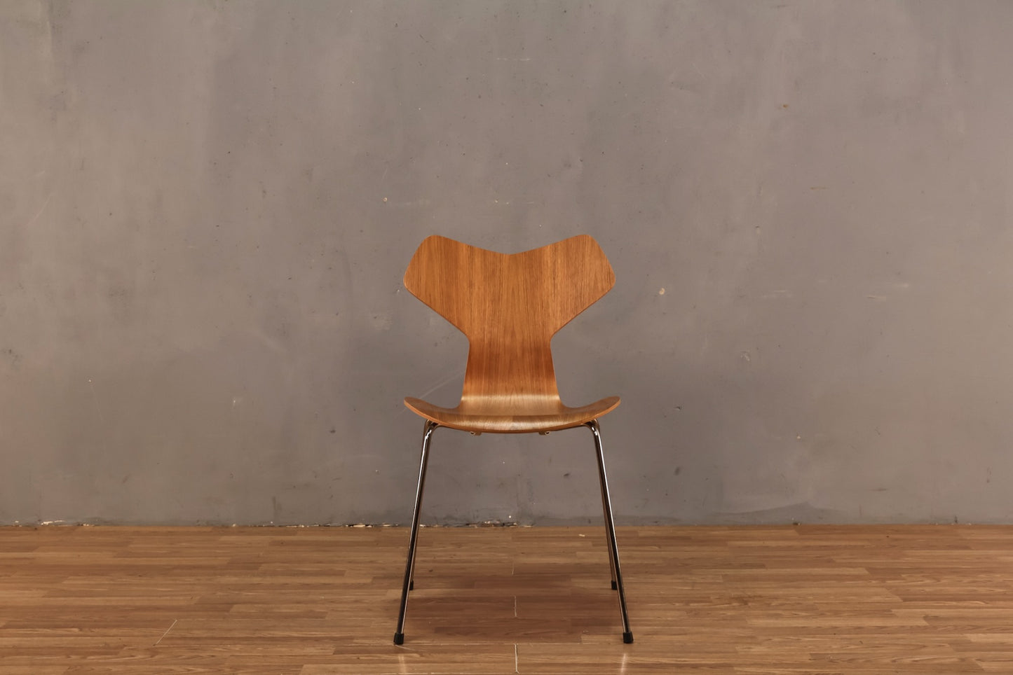 Arne Jacobsen "Grand Prix" Side Chair - ONLINE ONLY