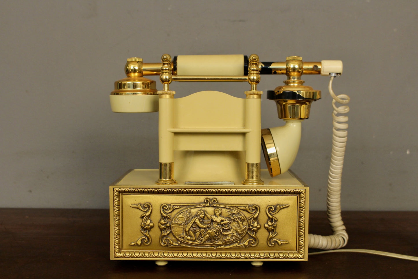 1970s French Victorian-Style Telephone