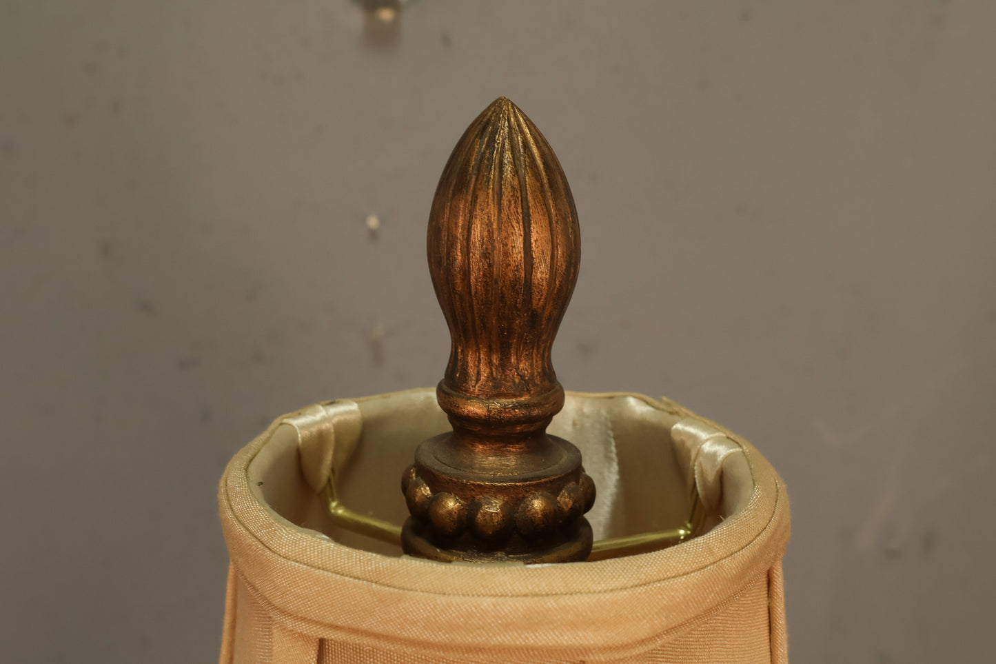 Slim Bronze Plaster Table Lamp