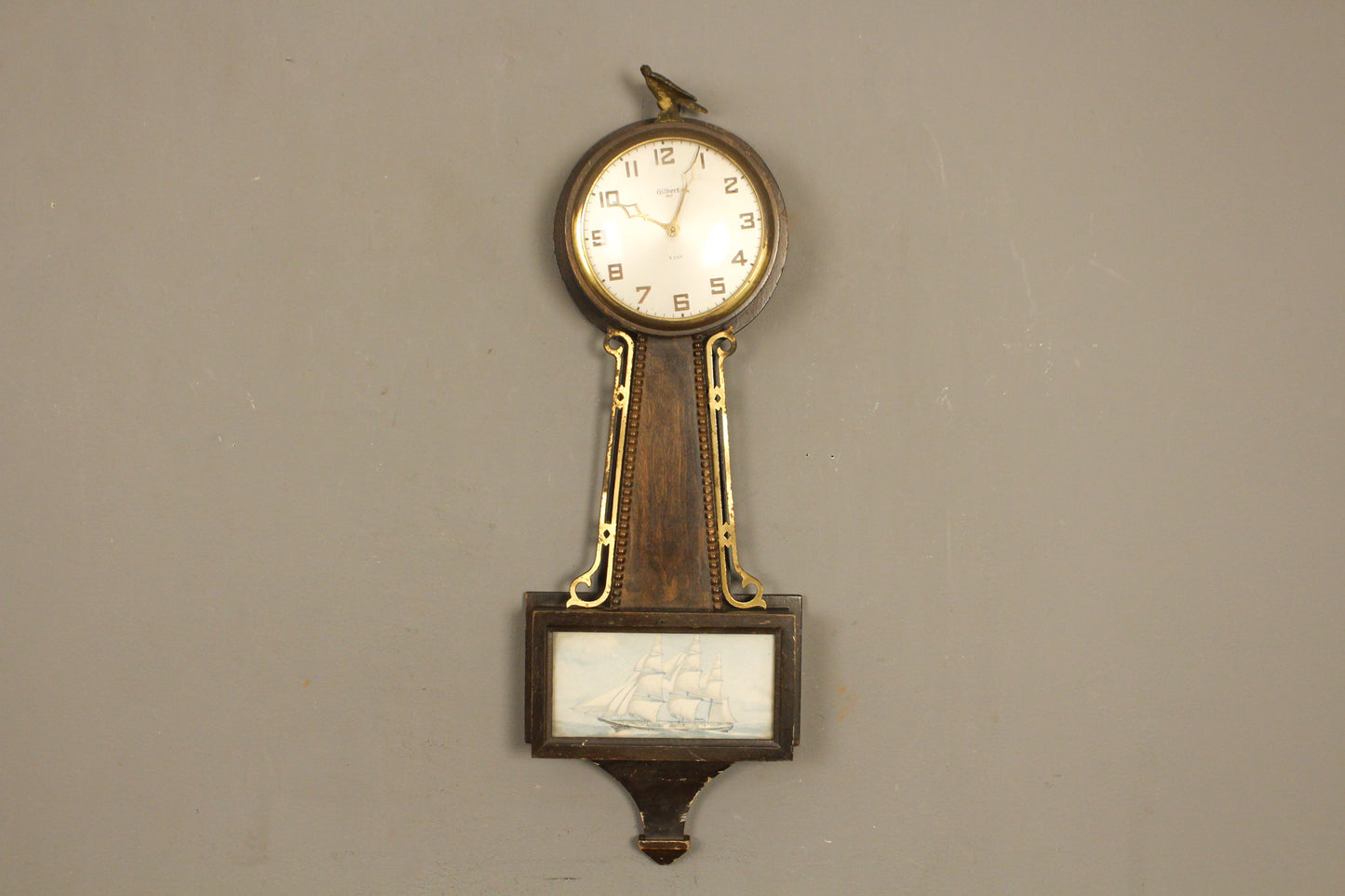 Prop Gilbert Banjo Wall Clock