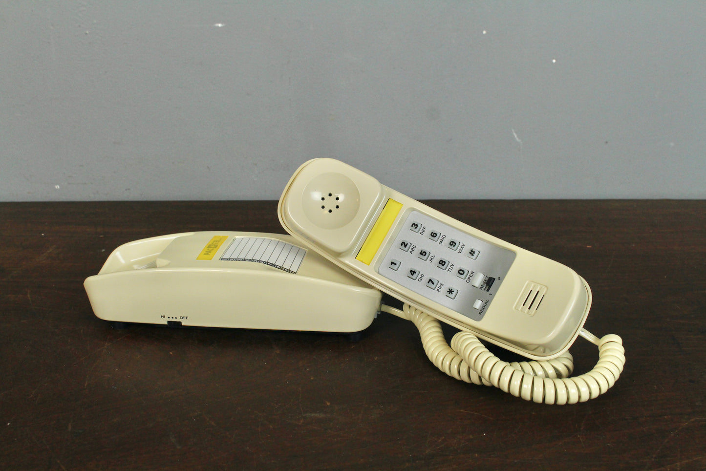 Pac Tel Desk/Wall Phone