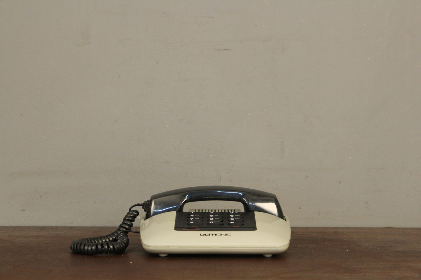 Retro Ultronic Black & White Telephone