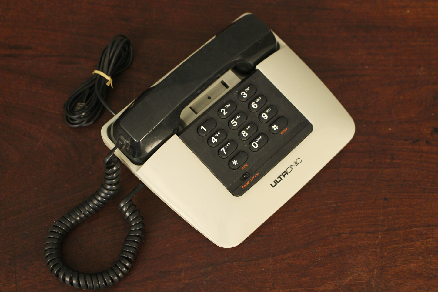 Retro Ultronic Black & White Telephone