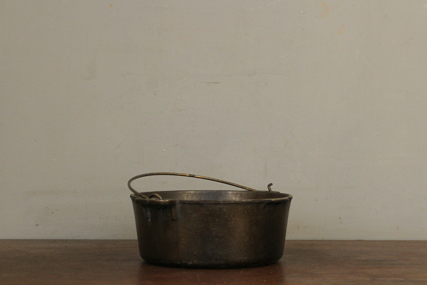 Antique Cast Iron 5-Quart Pot