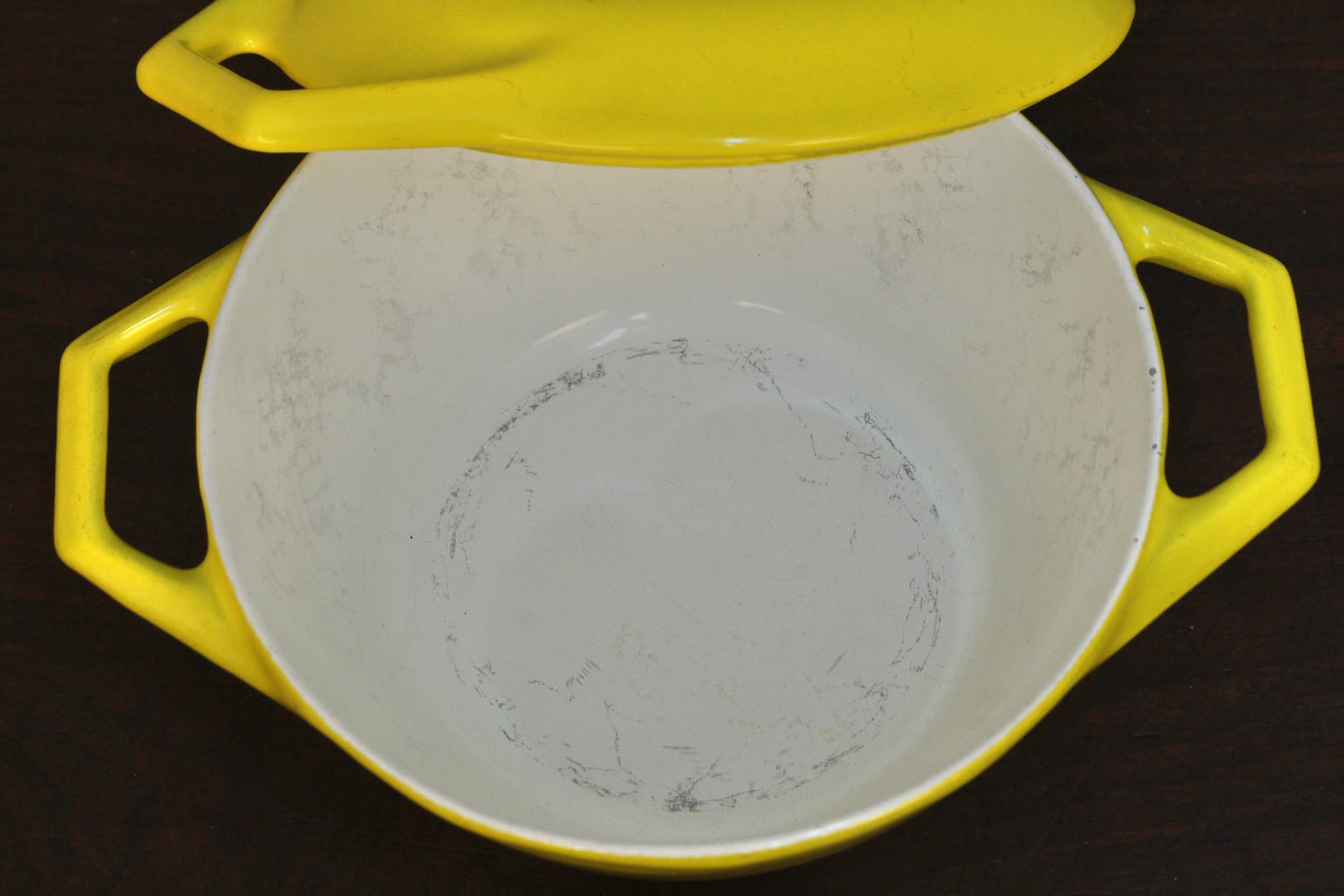 Copco Cast Iron Yellow Dutch Oven