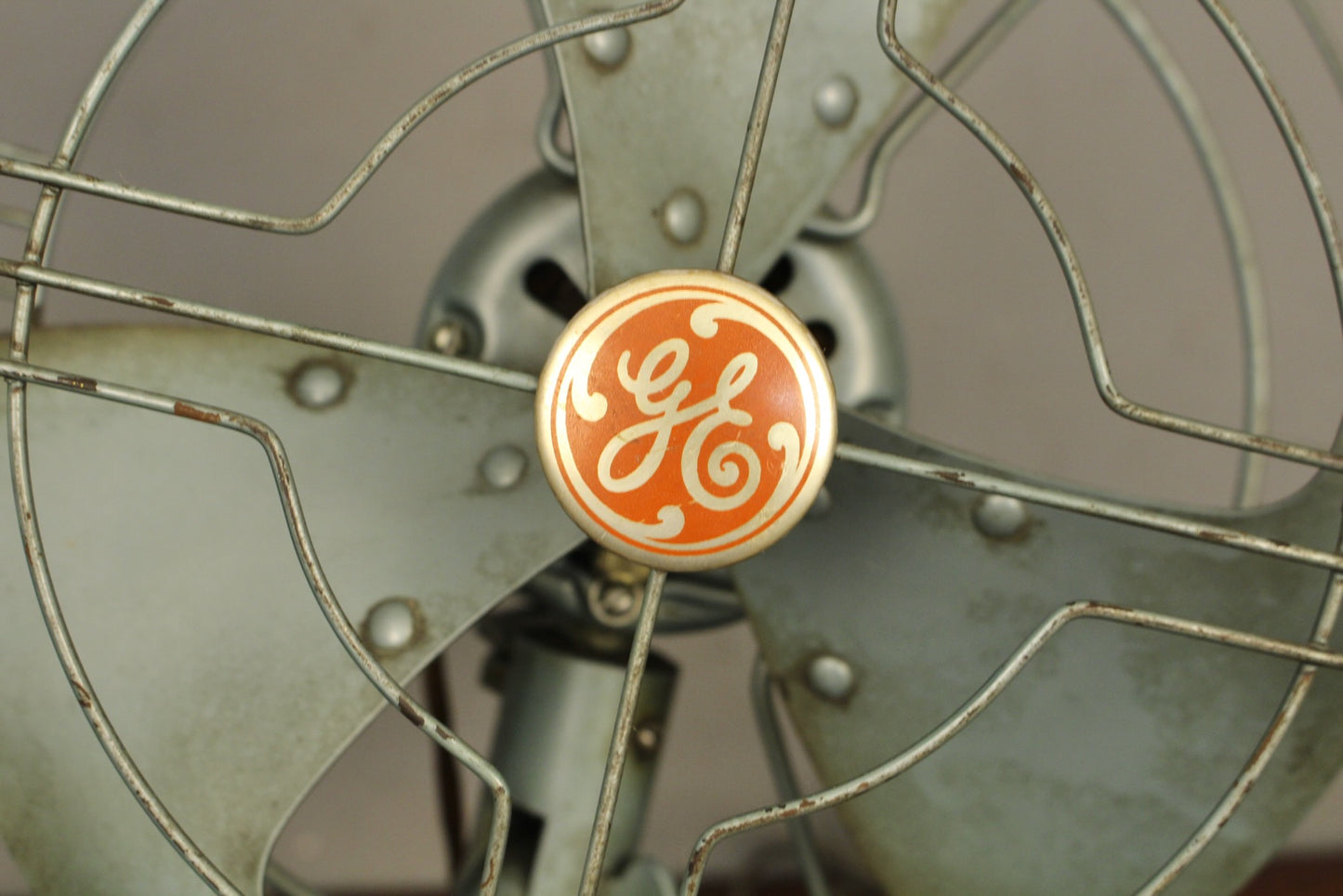 General Electric Ice Blue Table Fan