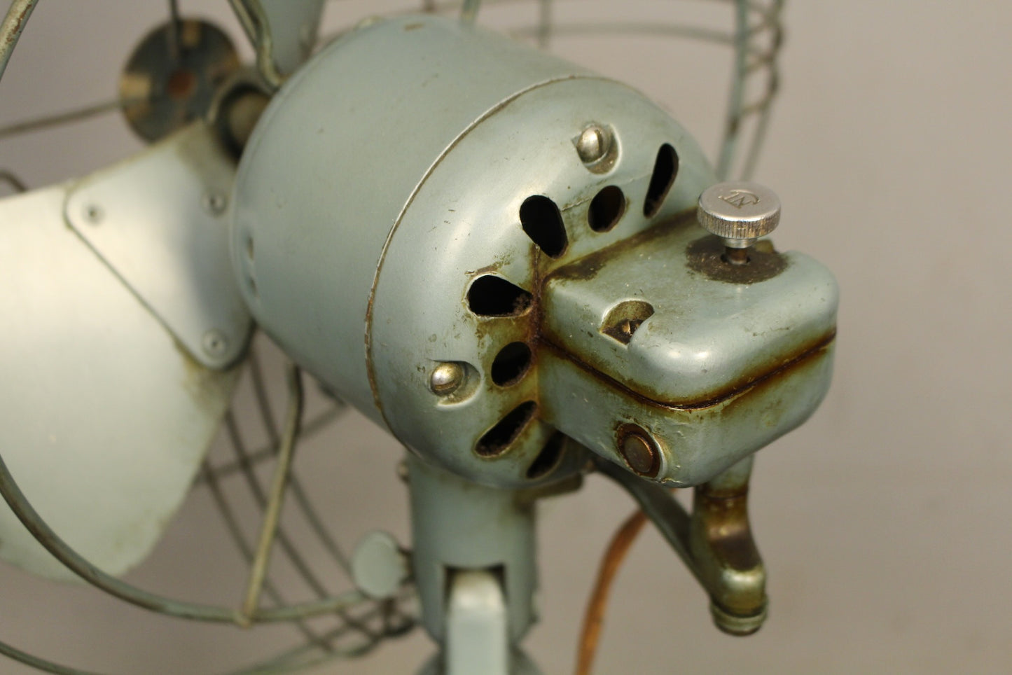 General Electric Ice Blue Table Fan