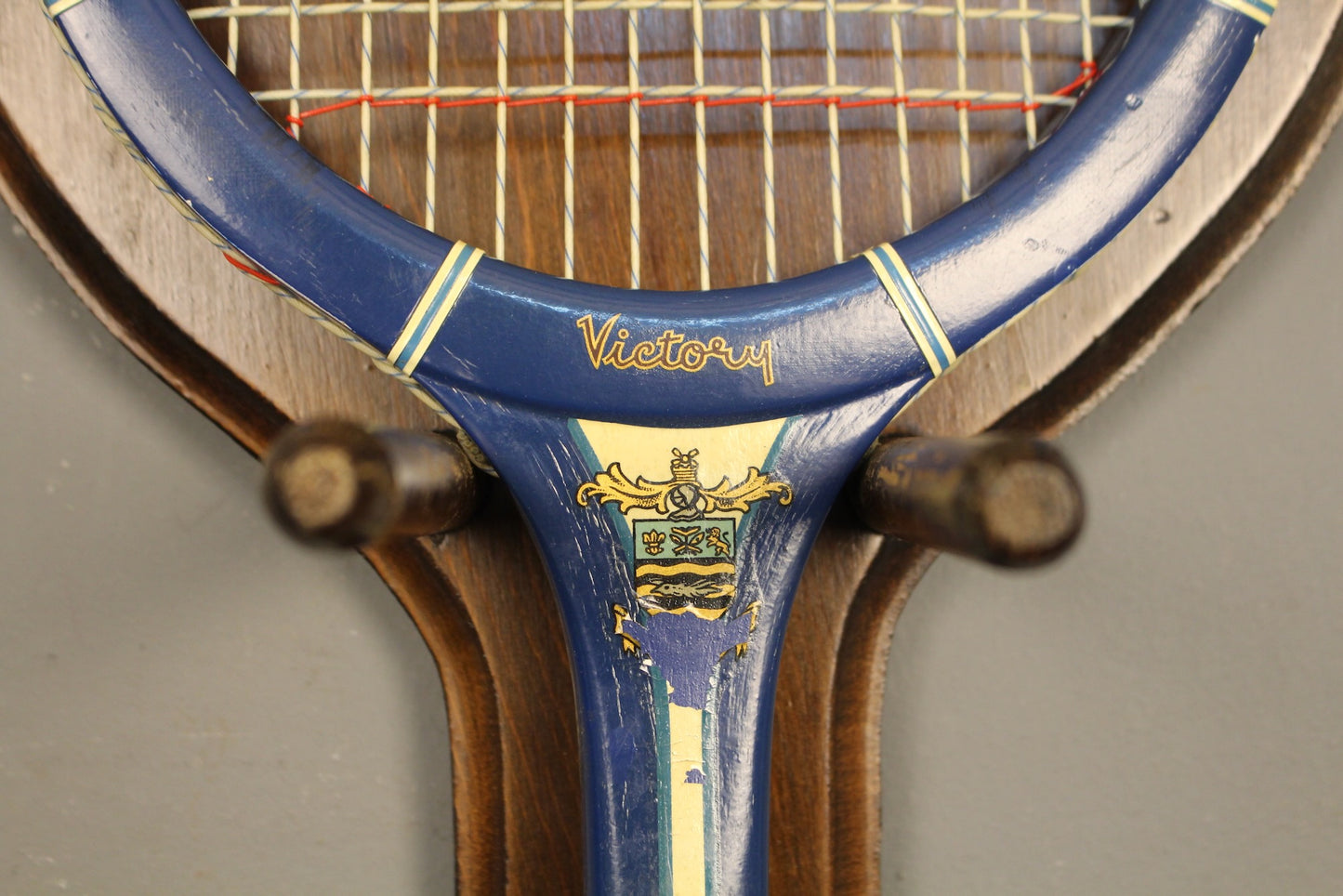 Slazenger Tennis Racket & Wall Mounted Stand