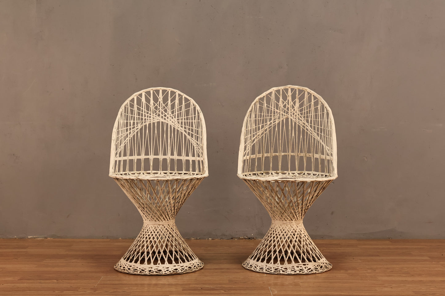 Mid Century White Spun Fiberglass Side Chair - ONLINE ONLY