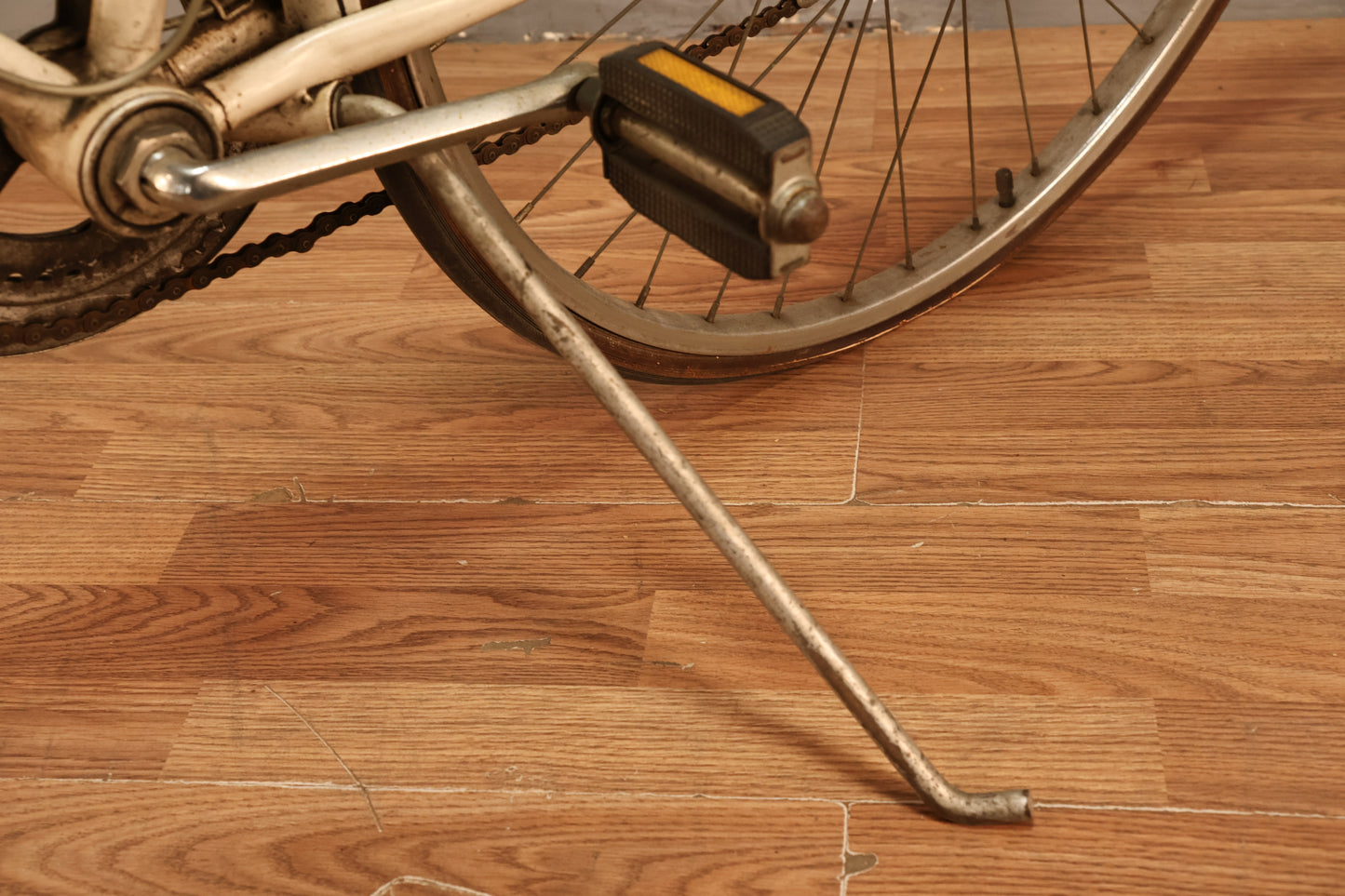 1970s Schwinn Suburban White Bicycle - ONLINE ONLY