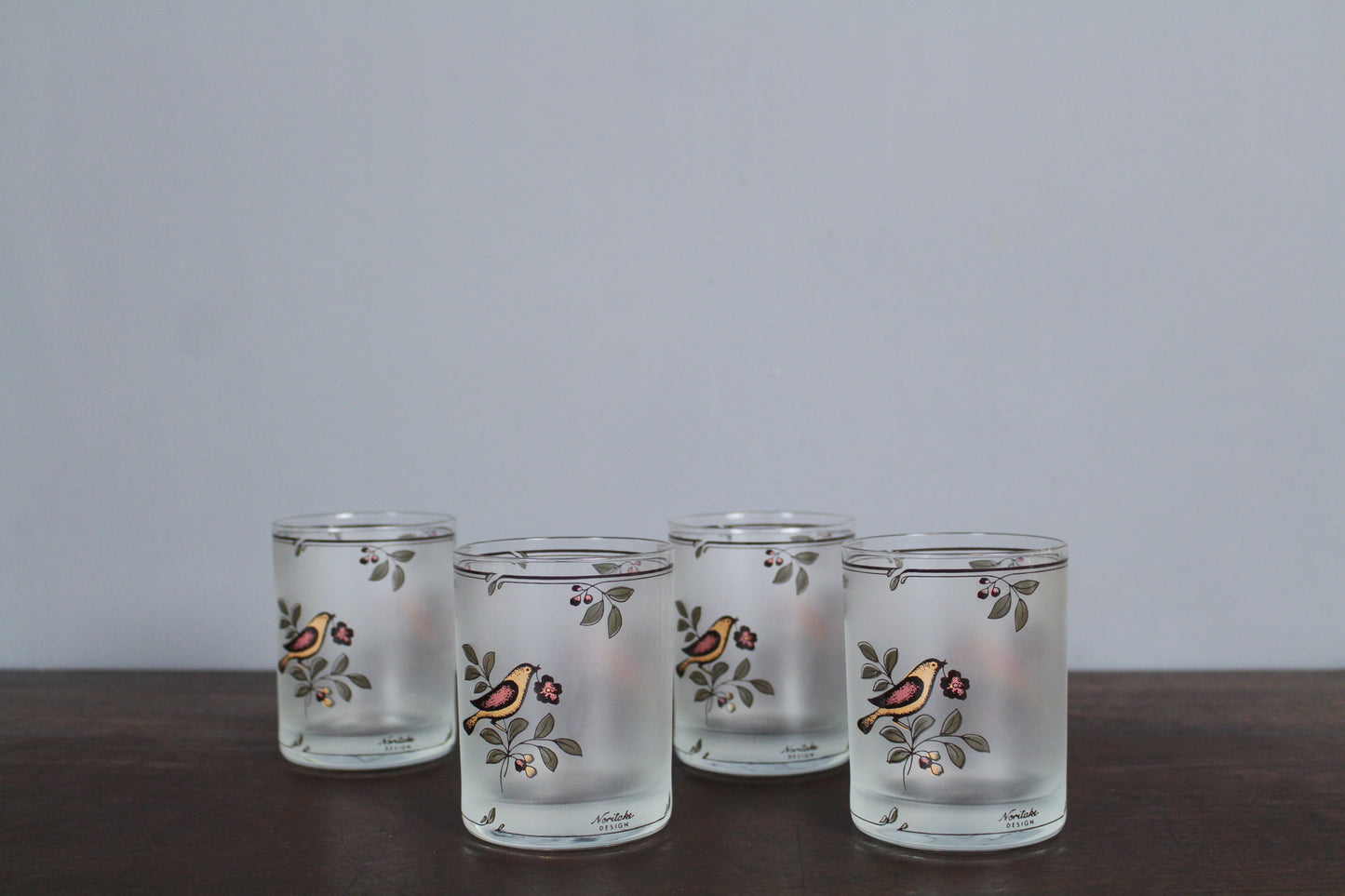 Set of 4 Noritake Frosted Bird Glasses