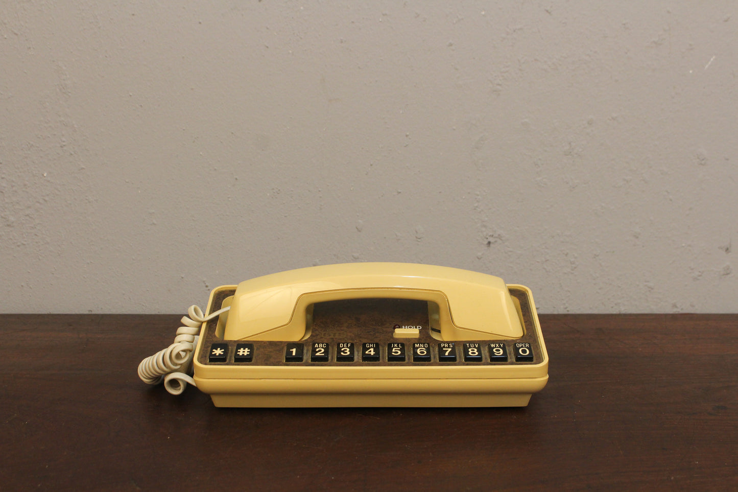 GTE 1980s In-Line Touchtone Phone