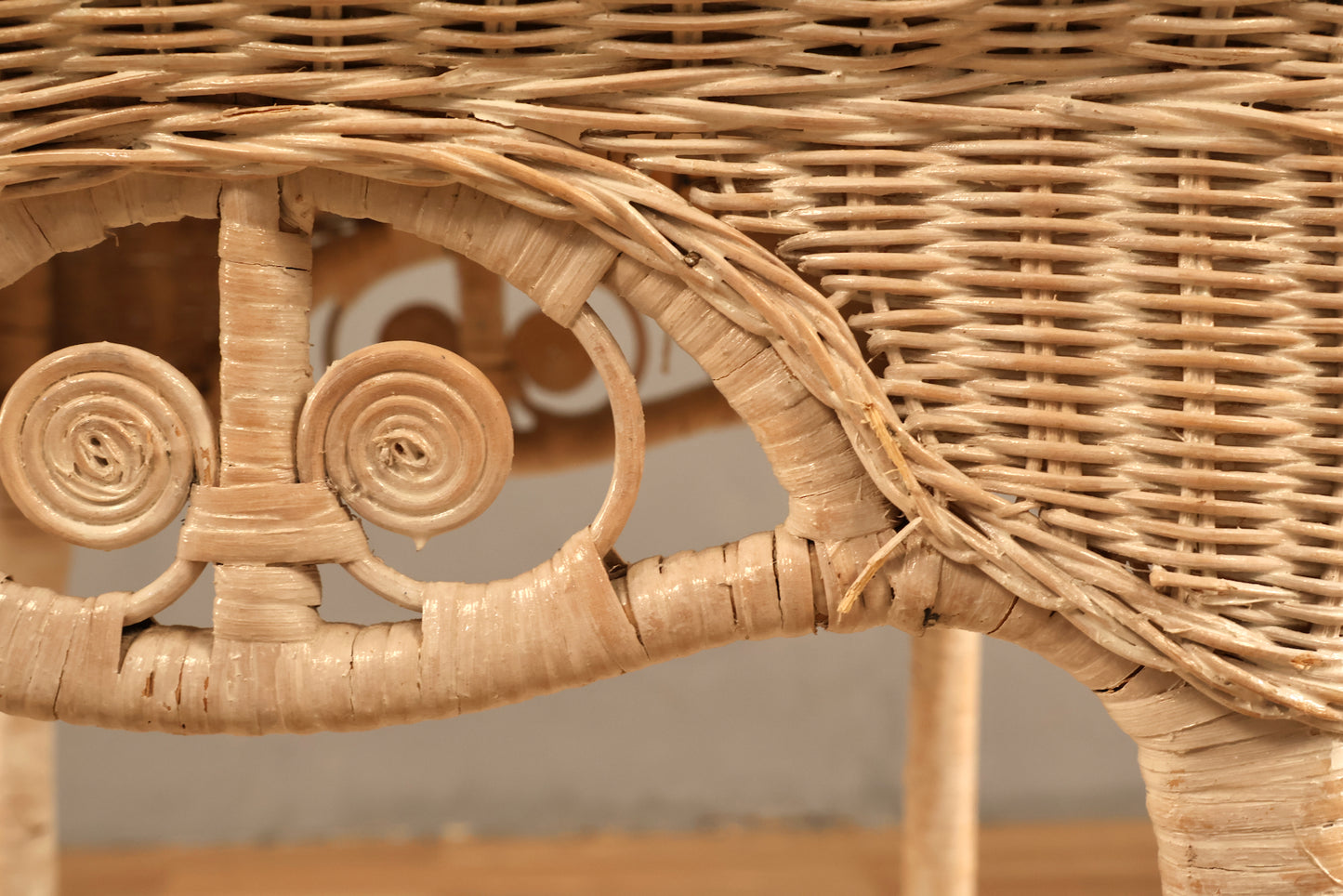 White Wicker 2-Tier Side Table