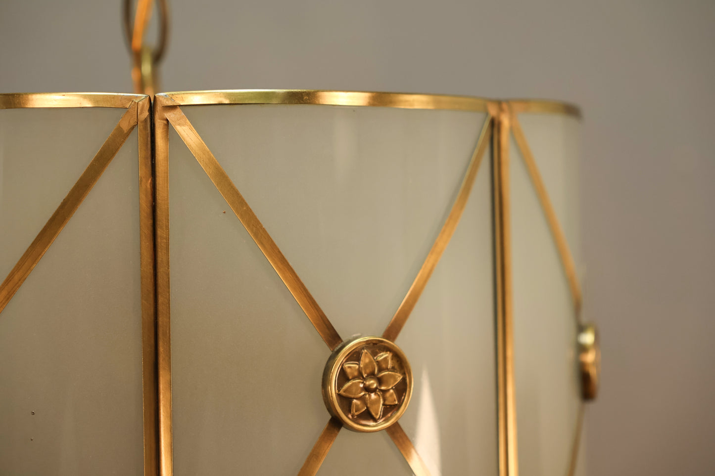 Modern Hollywood Regency-Style Swag Lamp