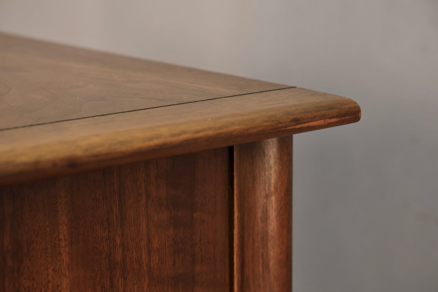 Stanley Walnut 4-Drawer Bachelor's Chest - ONLINE ONLY