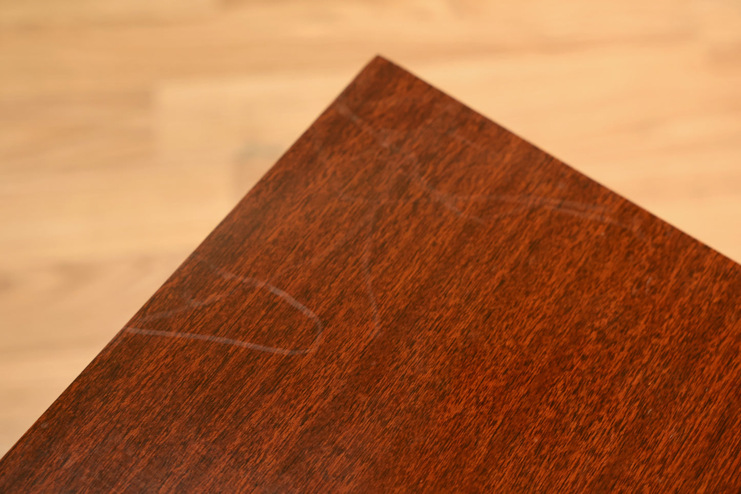 Atomic Crimson Stepback Table