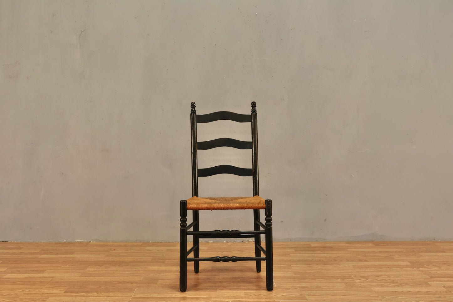 Black & Rush Ladderback Side Chair