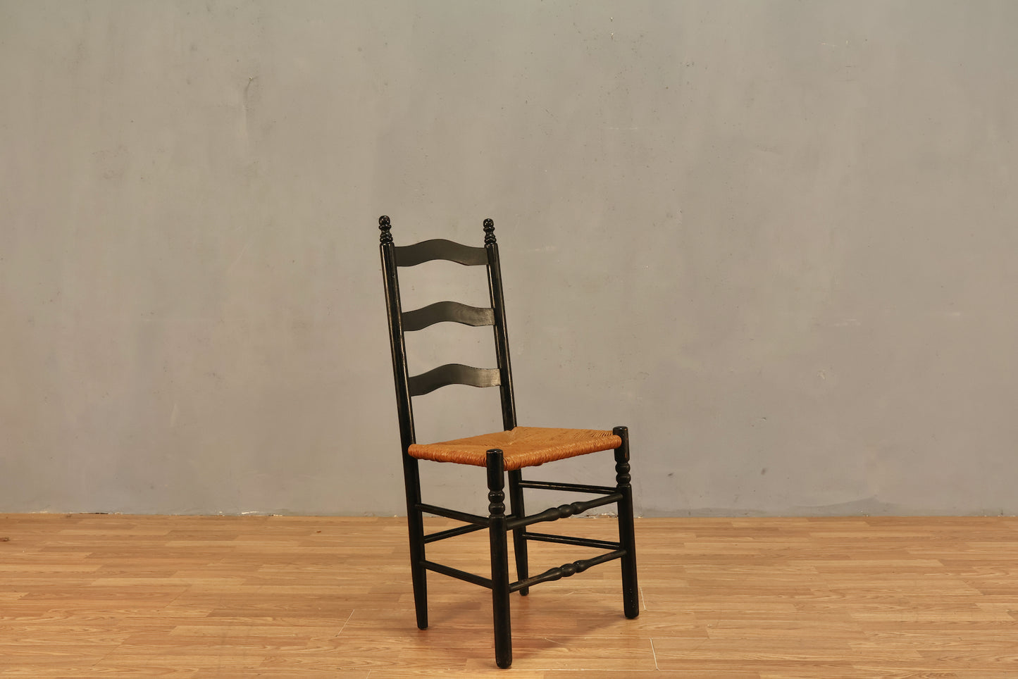 Black & Rush Ladderback Side Chair