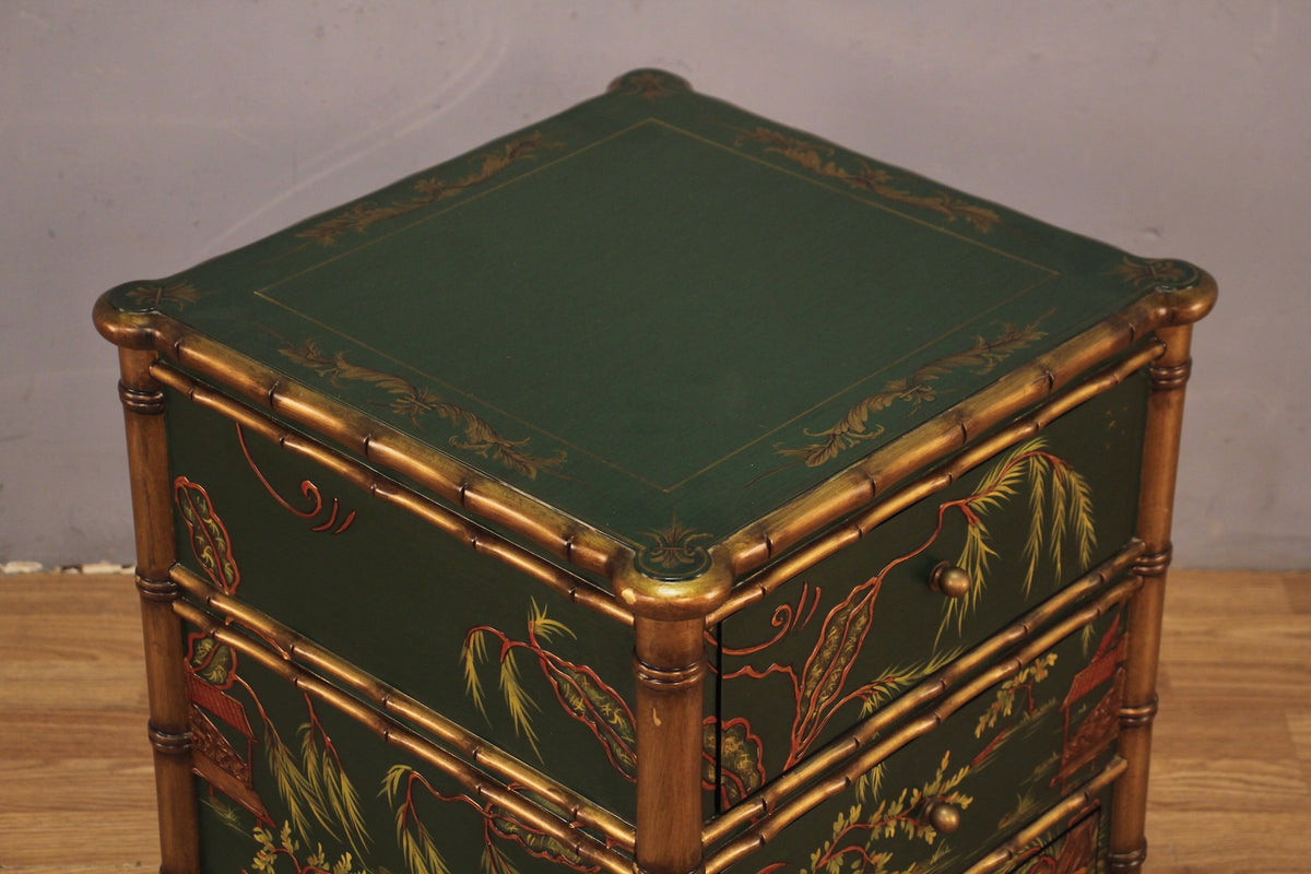 Chinoiserie Emerald 3-Drawer End Table