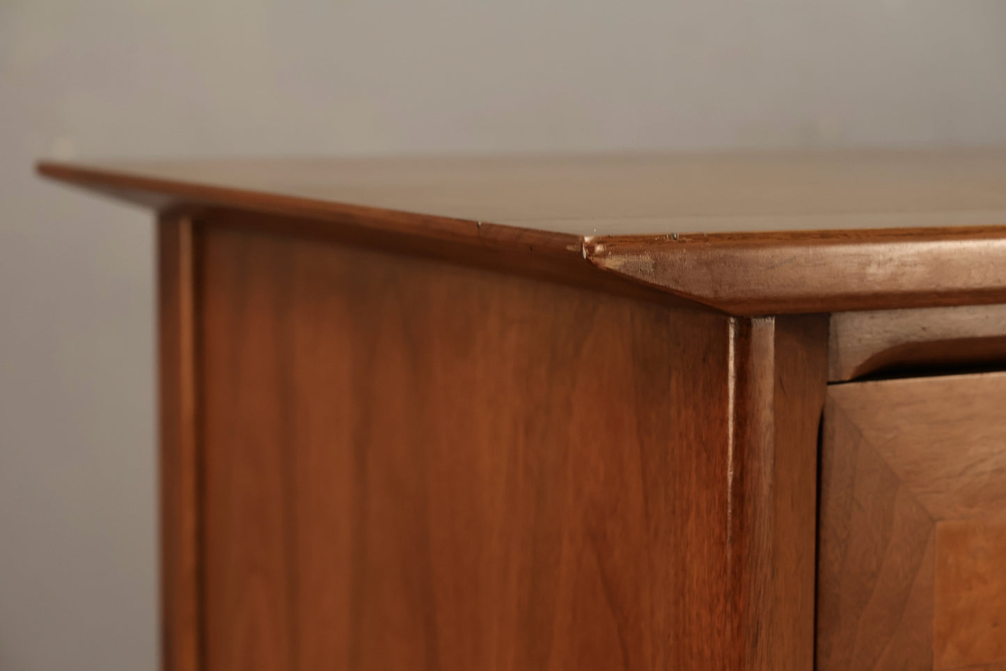 Regal Walnut 9-Drawer Dresser