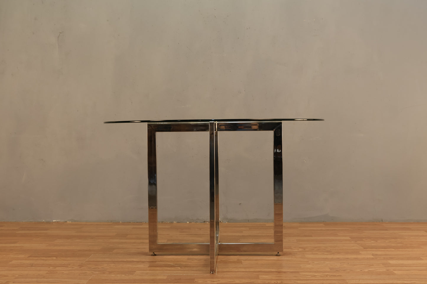 Round Chrome & Glass Dining Table - ONLINE ONLY