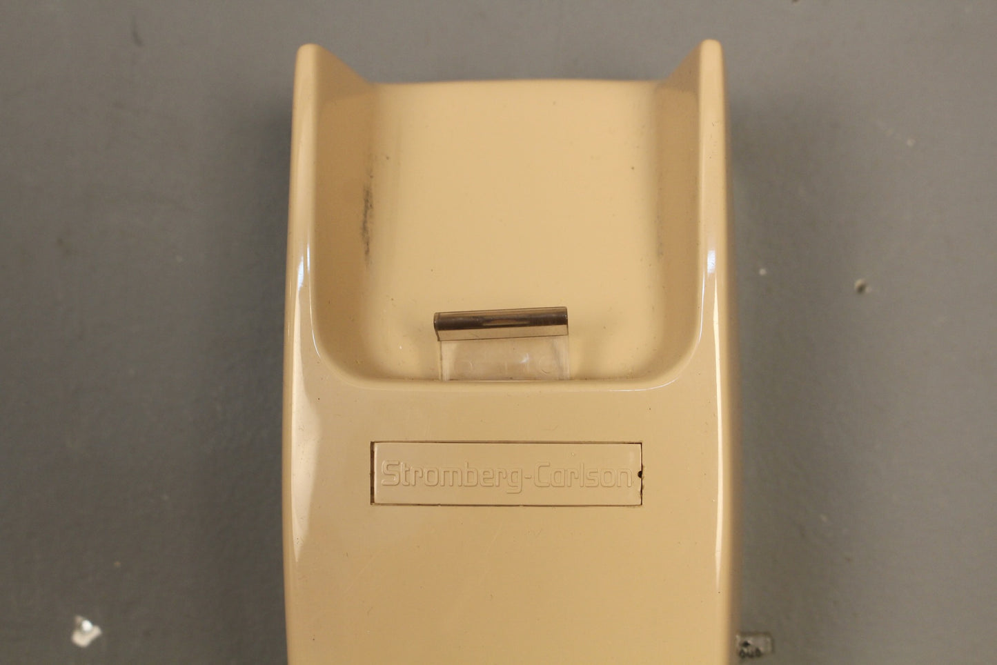 Trimline Bisque Rotary Telephone