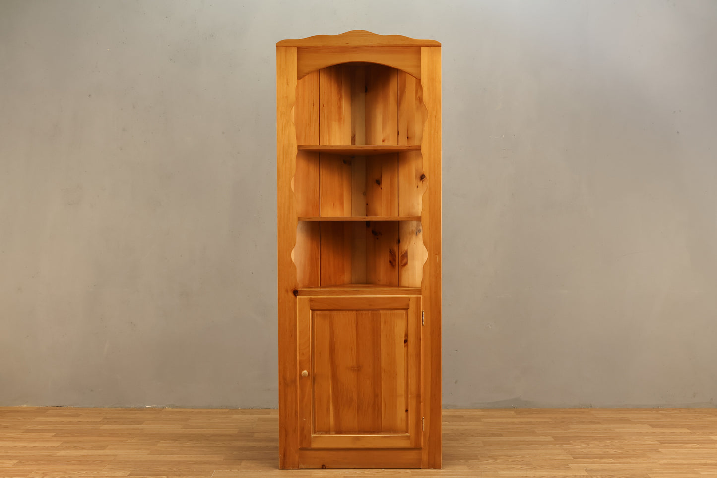 Country Pine Corner Shelf