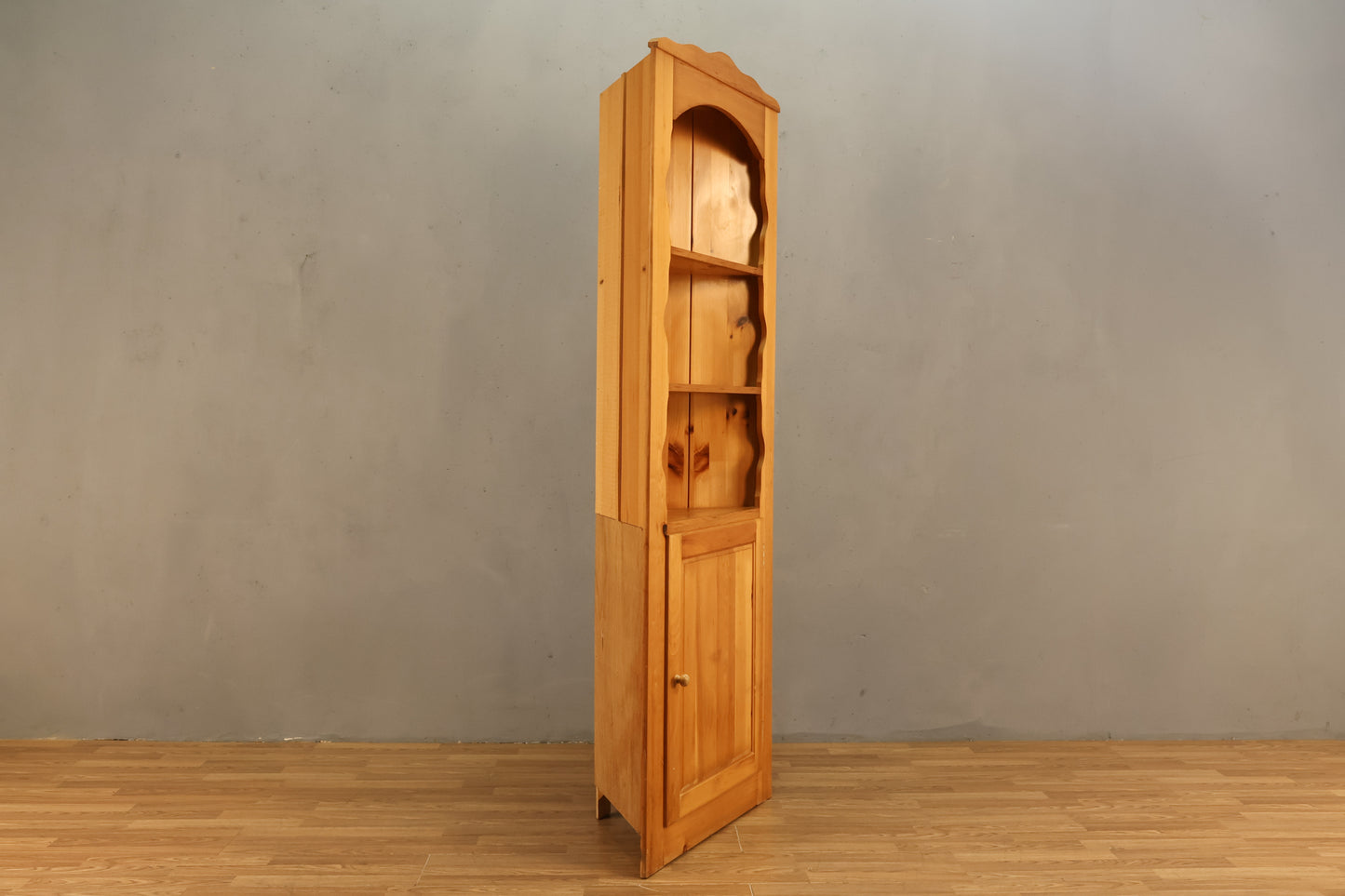 Country Pine Corner Shelf