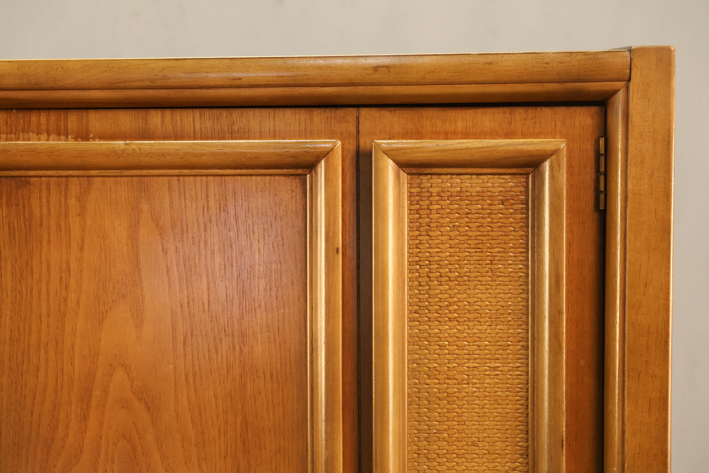 Thomasville Walnut & Woven Bachelor's Chest
