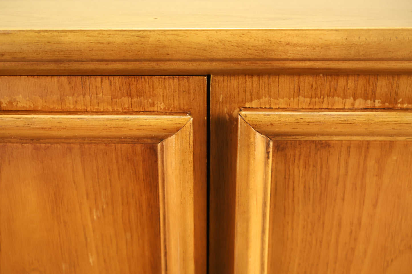 Thomasville Walnut & Woven Bachelor's Chest