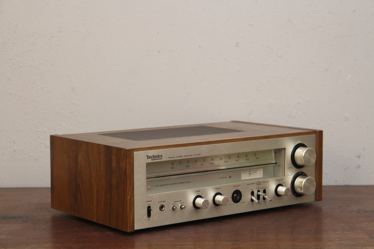 1970s Prop Technics SA-200 Stereo Receiver