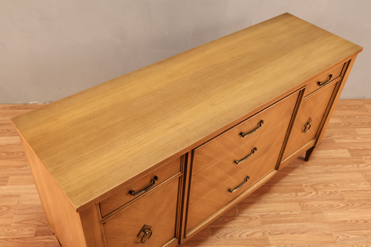 Elegant Mid Century 5-Drawer Credenza