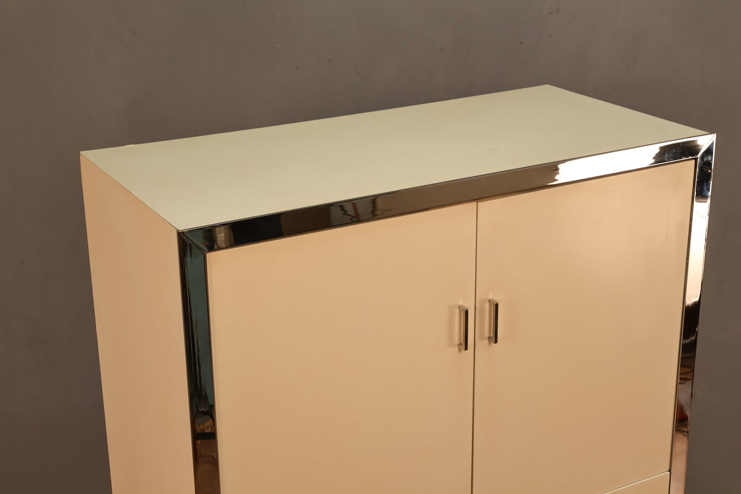 John Stuart White Laminate & Chrome Bachelor's Chest - ONLINE ONLY