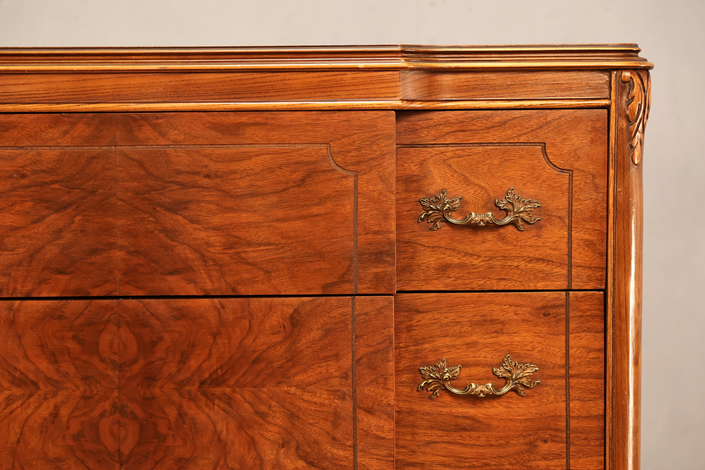 French Provincial 6-Drawer Highboy Dresser