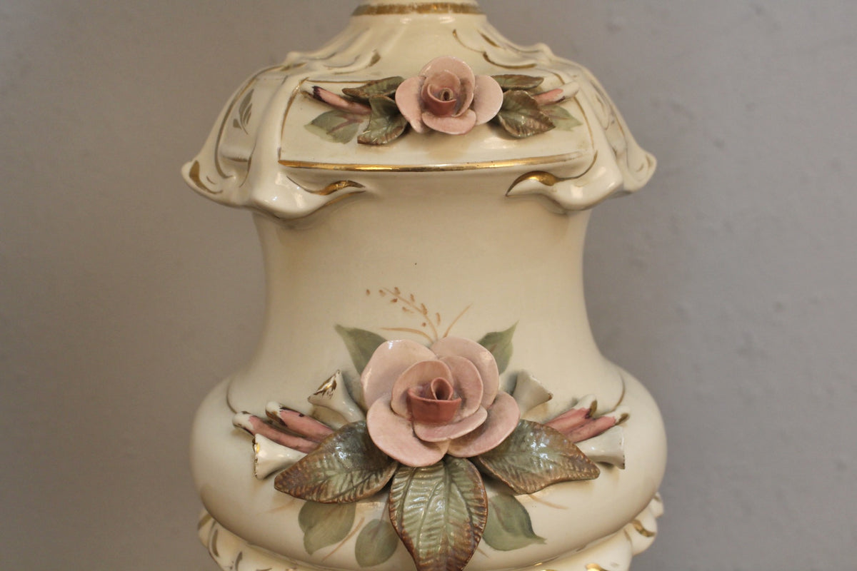 Fringed Roses Ceramic Table Lamp