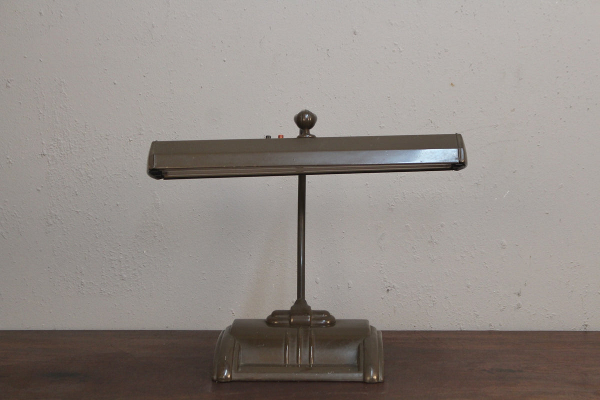 Small Deco Industrial Desk Lamp