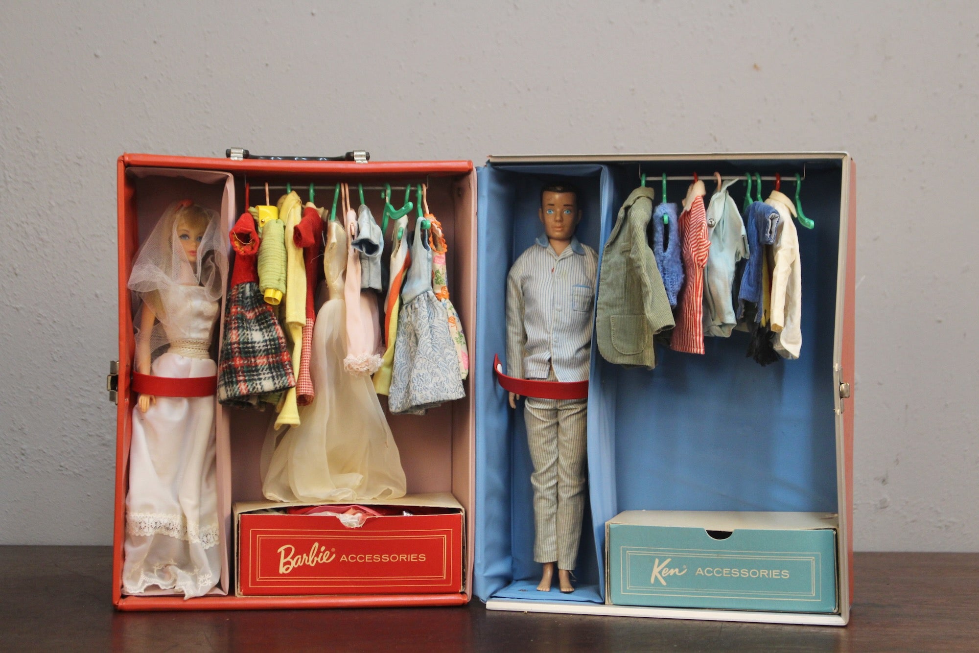 1960s Barbie & Ken Doll Set with Case – Furnish Green