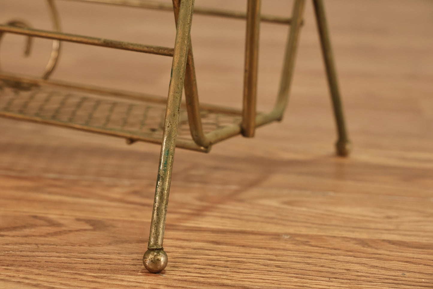 Gold Wire Ashtray & Magazine Rack
