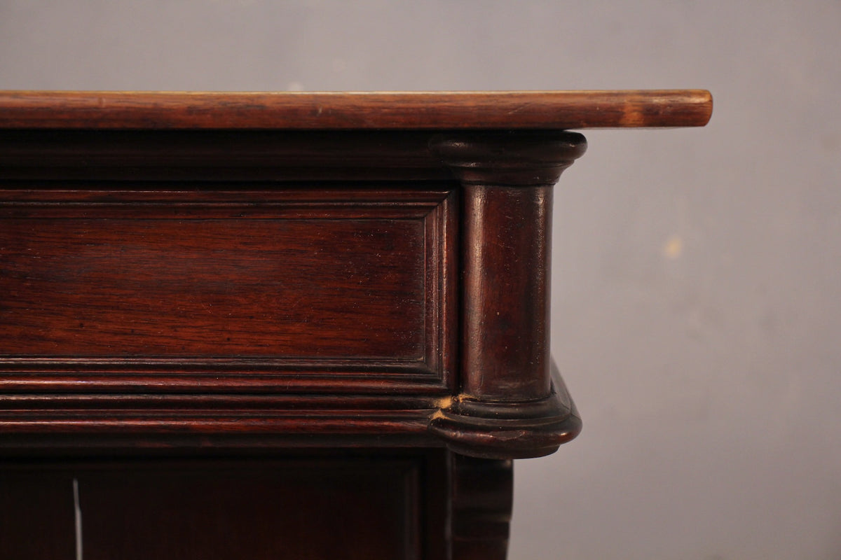Small Antique 1-Drawer Desk