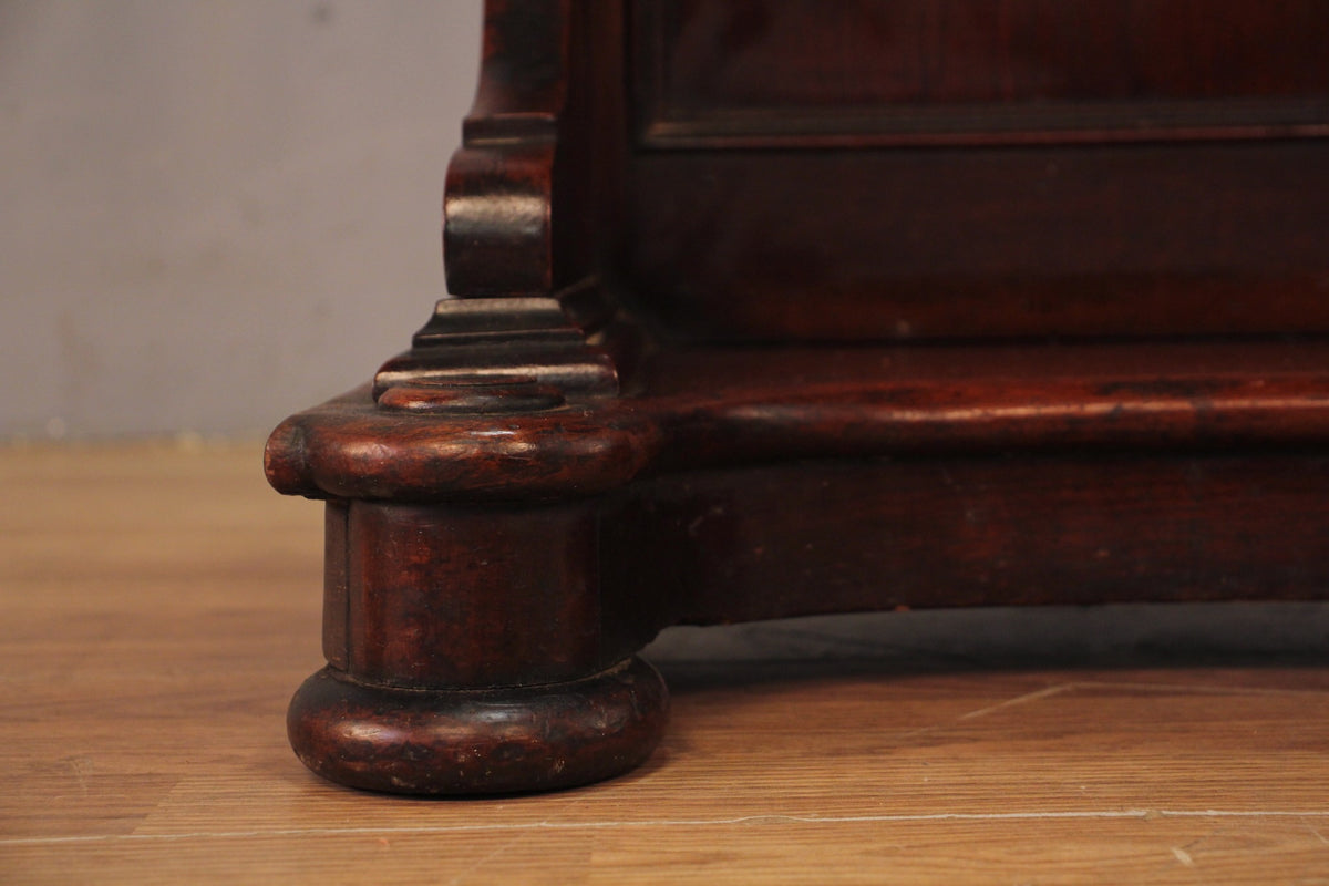 Small Antique 1-Drawer Desk