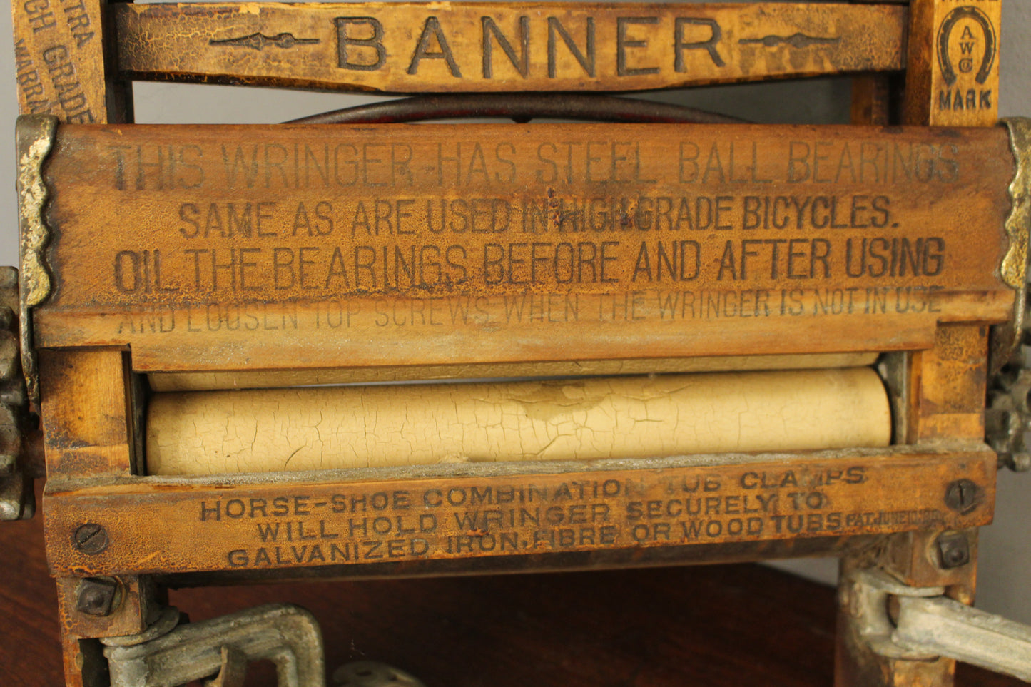 Antique Horse Shoe Brand Clothes Wringer